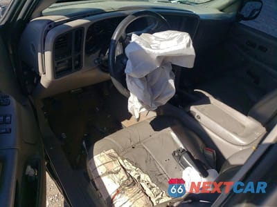 Zdjęcie 8 z 13 samochodu: 2002 CHEVROLET SILVERADO C1500 VIN:2GCEC19T721125231 - miniatura