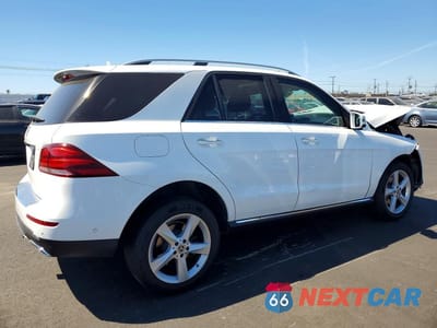 Trzecie zdjęcie samochodu z tyłu: 2018 MERCEDES-BENZ GLE 350 VIN:4JGDA5JB6JB159652 - miniatura
