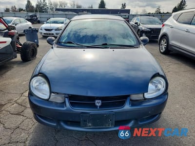 Piąte zdjęcie samochodu w środku: 2002 DODGE NEON S VIN:1B3ES16C02D605088 - miniatura