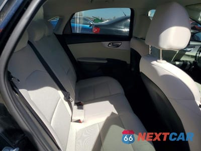 Zdjęcie 10 z 12 samochodu: 2023 KIA FORTE LXS VIN:3KPF24AD7PE658249 - miniatura