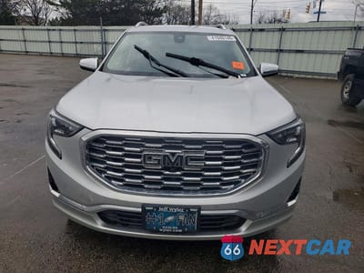 Piąte zdjęcie samochodu w środku: 2018 GMC TERRAIN DENALI VIN:3GKALXEX2JL300173 - miniatura