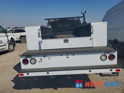 Zdjęcie 6 z 13 samochodu: 2022 GMC SIERRA C2500 HEAVY DUTY VIN:1GT58LE74NF259889 - miniatura