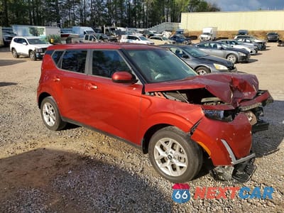 Czwarte zdjęcie samochodu z boku: 2023 KIA SOUL LX VIN:KNDJ23AU3P7857495 - miniatura