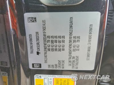 Zdjęcie 13 z 14 samochodu: 2025 GMC YUKON XL DENALI VIN:1GKS2JRL7SR237190 - miniatura