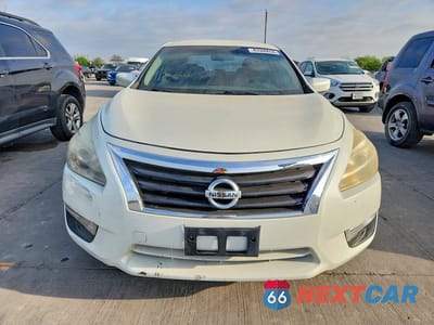 Piąte zdjęcie samochodu w środku: 2013 NISSAN ALTIMA 2.5 VIN:1N4AL3AP9DN561319 - miniatura