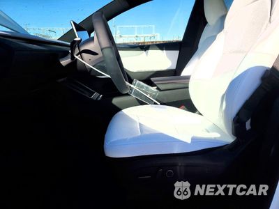 Zdjęcie 7 z 13 samochodu: 2026 TESLA MODEL Y VIN:7SAYGDEDXTF580884 - miniatura
