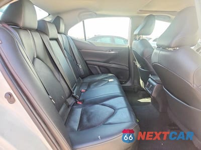 Zdjęcie 10 z 11 samochodu: 2022 TOYOTA CAMRY HYBRID XSE VIN:4T1K31AK8NU041607 - miniatura