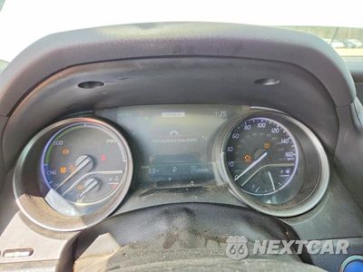 Zdjęcie 9 z 11 samochodu: 2021 TOYOTA CAMRY HYBRID XSE VIN:4T1K31AK0MU564506 - miniatura
