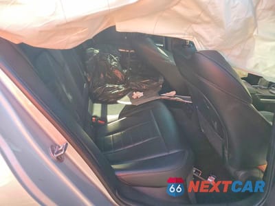 Zdjęcie 10 z 12 samochodu: 2019 BMW 330I VIN:WBA5R1C59KAJ99567 - miniatura