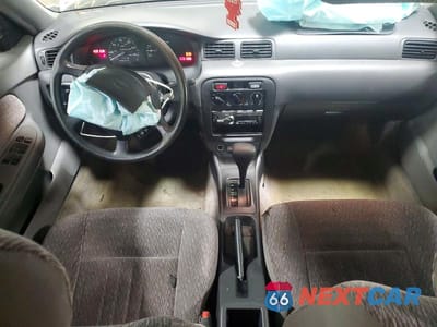 Zdjęcie 8 z 11 samochodu: 1998 NISSAN SENTRA BASE VIN:1N4AB41D3WC714113 - miniatura