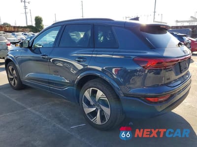 Drugie zdjęcie samochodu z przodu: 2025 AUDI Q6 E-TRON PREMIUM PLUS VIN:WA124BGF6SA034485 - miniatura