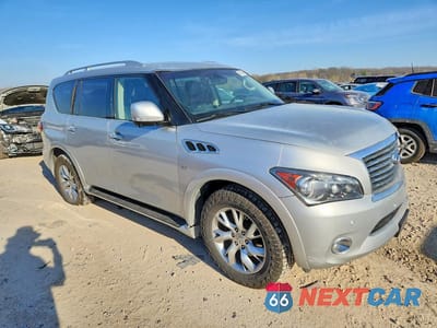 Czwarte zdjęcie samochodu z boku: 2014 INFINITI QX80 BASE VIN:JN8AZ2NE8E9066488 - miniatura