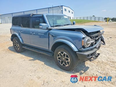 Czwarte zdjęcie samochodu z boku: 2024 FORD BRONCO OUTER BANKS VIN:1FMDE8BH7RLA95023 - miniatura