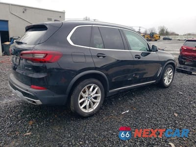 Trzecie zdjęcie samochodu z tyłu: 2021 BMW X5 XDRIVE40I VIN:5UXCR6C02M9F76175 - miniatura
