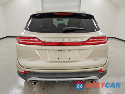 Zdjęcie 6 z 14 samochodu: 2017 LINCOLN MKC RESERVE VIN:5LMCJ3C9XHUL47502 - miniatura