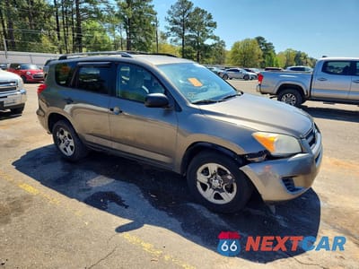Czwarte zdjęcie samochodu z boku: 2011 TOYOTA RAV4 BASE VIN:2T3ZF4DV2BW076837 - miniatura