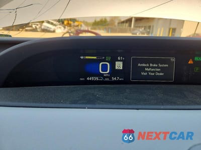 Zdjęcie 9 z 12 samochodu: 2021 TOYOTA PRIUS XLE VIN:JTDKAMFU1M3140022 - miniatura