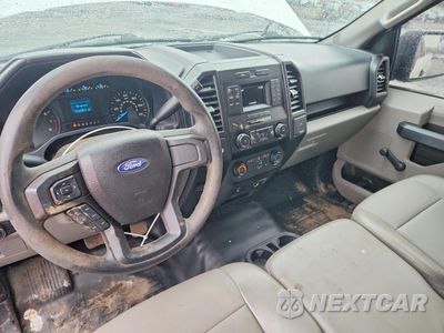 Zdjęcie 8 z 13 samochodu: 2016 FORD F150 VIN:1FTMF1C84GFB03193 - miniatura