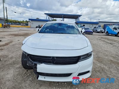 Piąte zdjęcie samochodu w środku: 2020 DODGE CHARGER SXT VIN:2C3CDXBG9LH125782 - miniatura