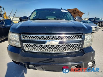 Piąte zdjęcie samochodu w środku: 2009 CHEVROLET SUBURBAN C1500 LTZ VIN:1GNFC36Y79R296134 - miniatura