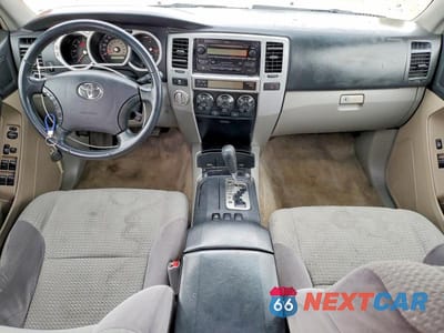 Zdjęcie 8 z 12 samochodu: 2005 TOYOTA 4RUNNER SR5 VIN:JTEBT14R050054089 - miniatura