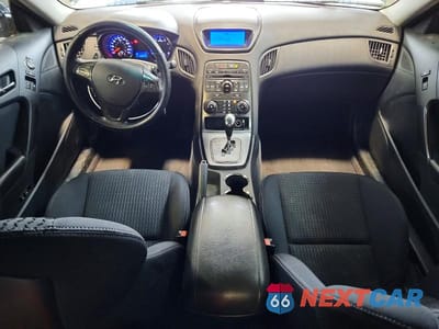 Zdjęcie 8 z 12 samochodu: 2011 HYUNDAI GENESIS COUPE 2.0T VIN:KMHHT6KD7BU048633 - miniatura