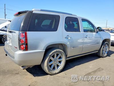 Trzecie zdjęcie samochodu z tyłu: 2012 GMC YUKON DENALI VIN:1GKS2EEF8CR223419 - miniatura