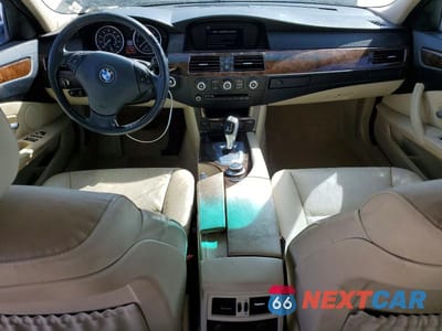 Zdjęcie 8 z 11 samochodu: 2008 BMW 528 I VIN:WBANU53528CT06820 - miniatura