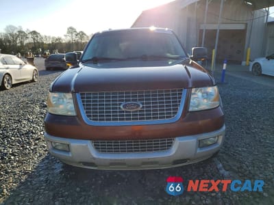 Piąte zdjęcie samochodu w środku: 2006 FORD EXPEDITION EDDIE BAUER VIN:1FMPU17596LA24441 - miniatura