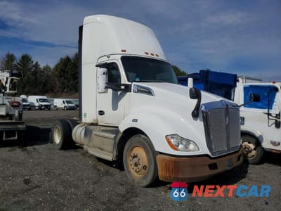 2016 KENWORTH T680 SEMI TRUCK 1XKYA48X5GJ496690 - główne zdjęcie licytacji z USA - miniatura