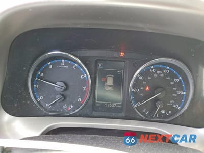 Zdjęcie 9 z 12 samochodu: 2016 TOYOTA RAV4 XLE VIN:JTMRFREV1GJ092514 - miniatura