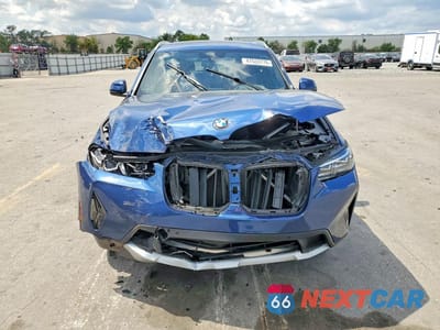 Piąte zdjęcie samochodu w środku: 2022 BMW X3 SDRIVE30I VIN:5UX43DP00N9K61037 - miniatura