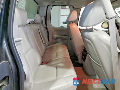 Zdjęcie 10 z 11 samochodu: 2007 CHEVROLET SILVERADO K1500 VIN:2GCEK19J371587293 - miniatura