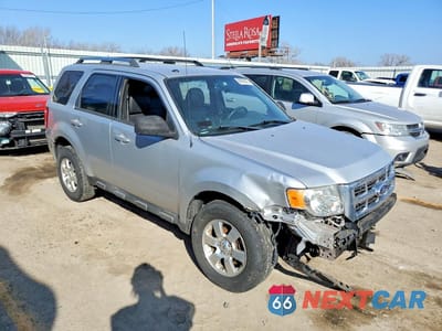 Czwarte zdjęcie samochodu z boku: 2011 FORD ESCAPE LIMITED VIN:1FMCU0EG8BKA28963 - miniatura