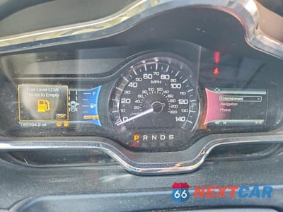 Zdjęcie 9 z 14 samochodu: 2019 LINCOLN MKT VIN:2LMHJ5AT9KBL04001 - miniatura