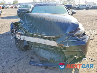 Piąte zdjęcie samochodu w środku: 2016 LEXUS IS 200T BASE VIN:JTHBA1D24G5015992 - miniatura