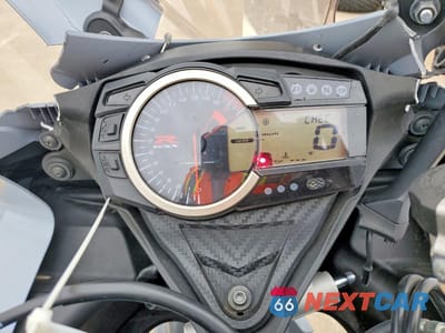 Zdjęcie 7 z 11 samochodu: 2022 SUZUKI GSX-R600 VIN:JS1GN7FA0N7100939 - miniatura