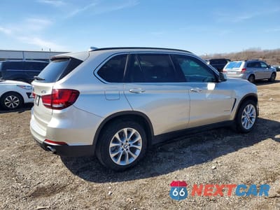 Trzecie zdjęcie samochodu z tyłu: 2016 BMW X5 XDRIVE35I VIN:5UXKR0C54G0U11982 - miniatura
