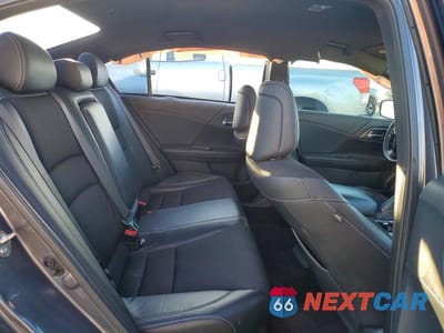 Zdjęcie 10 z 11 samochodu: 2017 HONDA ACCORD SPORT VIN:1HGCR2F59HA052493 - miniatura