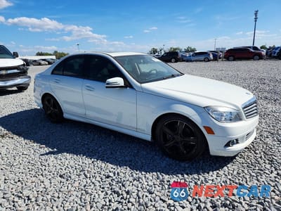 Czwarte zdjęcie samochodu z boku: 2010 MERCEDES-BENZ C 300 4MATIC VIN:WDDGF8BB4AR099838 - miniatura