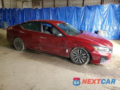 Czwarte zdjęcie samochodu z boku: 2024 NISSAN ALTIMA 2.5 SV VIN:1N4BL4DV9RN355140 - miniatura