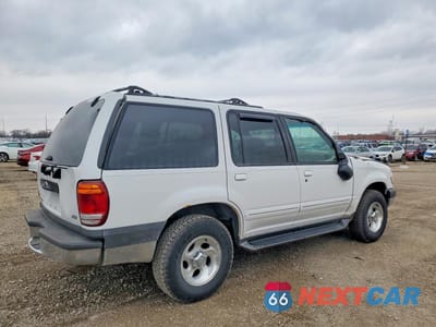 Trzecie zdjęcie samochodu z tyłu: 2000 FORD EXPLORER XLT VIN:1FMZU73E4YZA89327 - miniatura