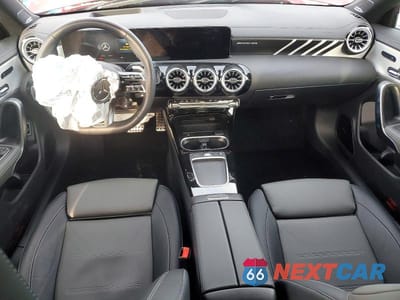 Zdjęcie 8 z 12 samochodu: 2025 MERCEDES-BENZ CLA AMG 35 4MATIC VIN:W1K5J5BBXSN525884 - miniatura