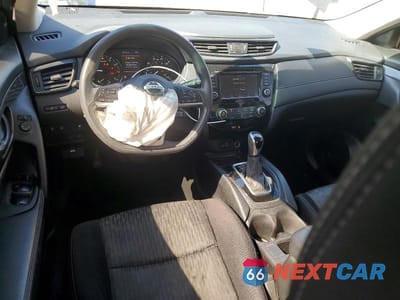 Zdjęcie 8 z 12 samochodu: 2020 NISSAN ROGUE S VIN:JN8AT2MT6LW005379 - miniatura