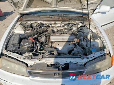 Zdjęcie 11 z 12 samochodu: 1996 HONDA ACCORD LX VIN:1HGCD5637TA002523 - miniatura