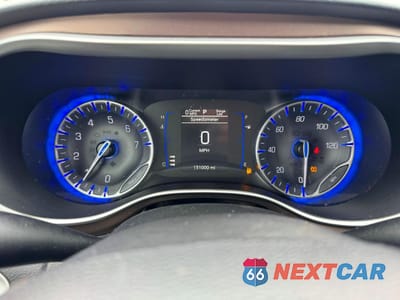 Zdjęcie 8 z 10 samochodu: 2019 CHRYSLER PACIFICA L VIN:2C4RC1AG5KR532627 - miniatura