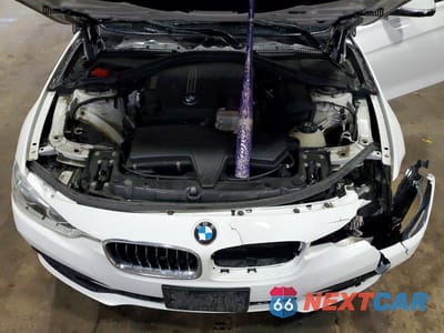 Zdjęcie 11 z 12 samochodu: 2016 BMW 328 I SULEV VIN:WBA8E9G52GNT82584 - miniatura