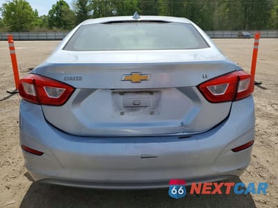 Zdjęcie 6 z 12 samochodu: 2018 CHEVROLET CRUZE LT VIN:1G1BE5SM3J7164187 - miniatura