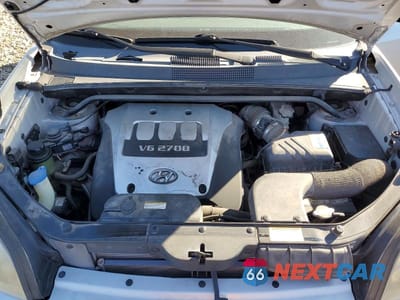 Zdjęcie 12 z 12 samochodu: 2007 HYUNDAI TUCSON SE VIN:KM8JN72D87U505197 - miniatura