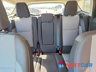 Zdjęcie 10 z 13 samochodu: 2017 FORD ESCAPE SE VIN:1FMCU0GD3HUC08917 - miniatura